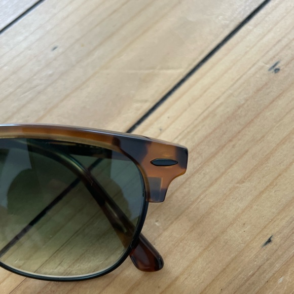 SEE Classic Tortoise Shell Sunglasses Eyewear . Sunglasses - Model 2591 main image 7